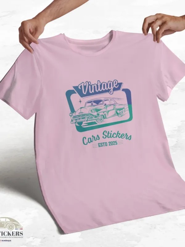 T-shirt rose pâle à col rond - Vintage Cars Stickers vert et bleu